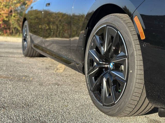 2026 BMW 7 Series 740i xDrive