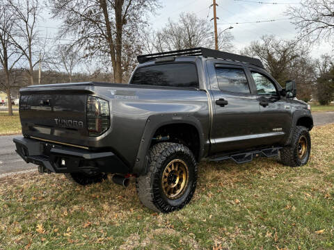 2014 Toyota Tundra SR5