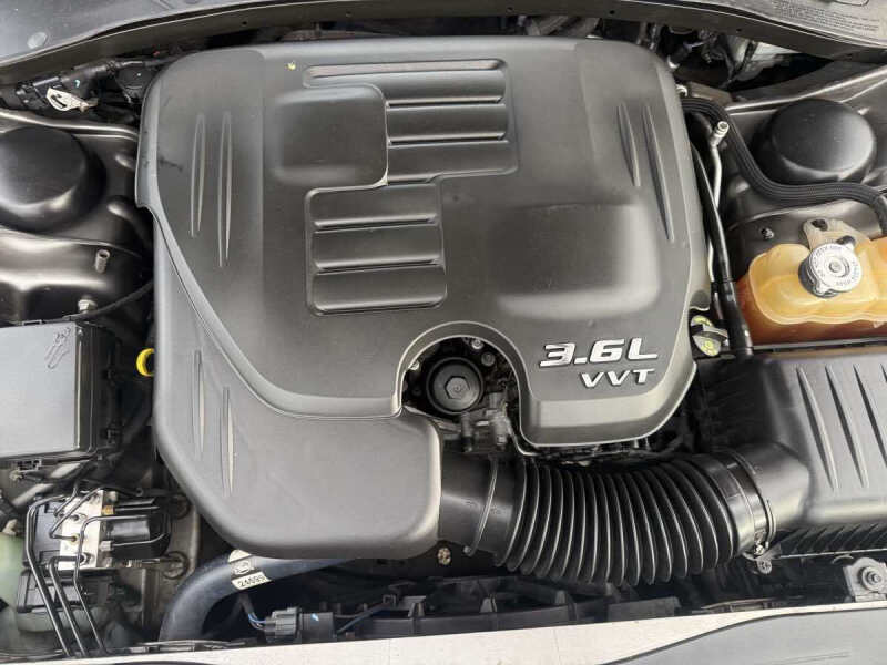 2012 Dodge Charger SE