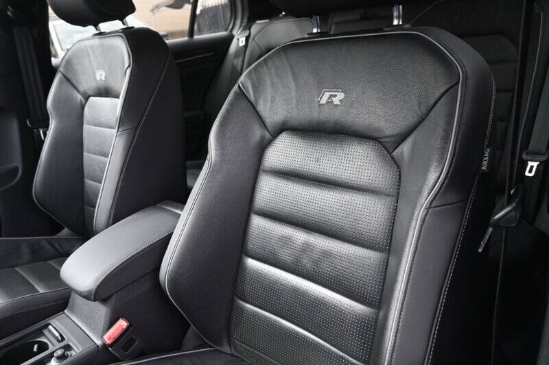 2019 Volkswagen Golf R 4Motion