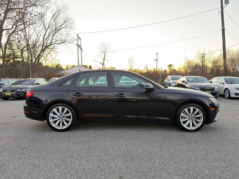 2017 Audi A4 2.0T quattro Premium