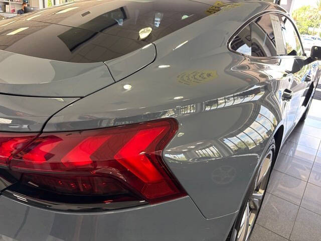 2022 Audi e-tron GT quattro Premium Plus