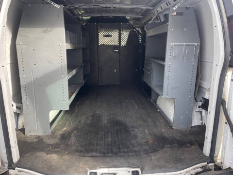 2017 Chevrolet Express 2500