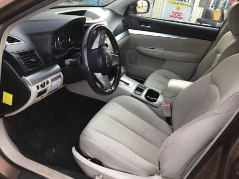 2011 Subaru Outback 2.5i Premium