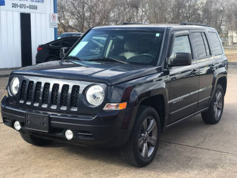 2015 Jeep Patriot for sale at Discount Auto Company in Houston TX