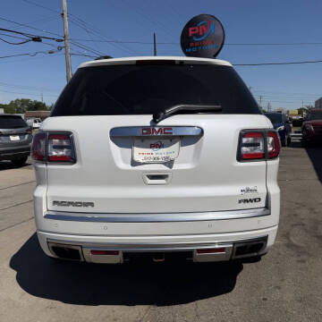 2016 GMC Acadia Denali