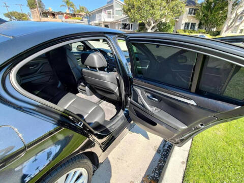 2011 BMW 5 Series 550i