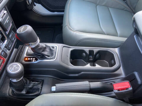 2025 Jeep Gladiator Mojave X