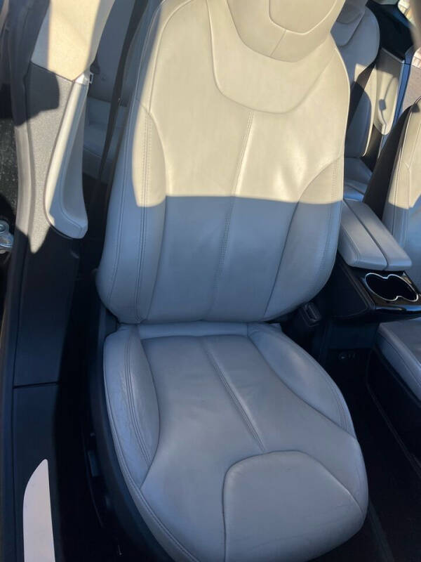 2014 Tesla Model S 60