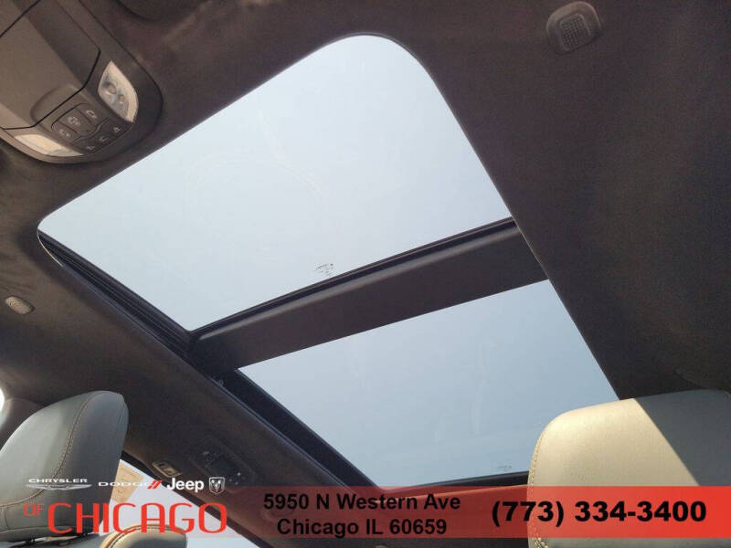 2027 Chrysler Pacifica Pinnacle