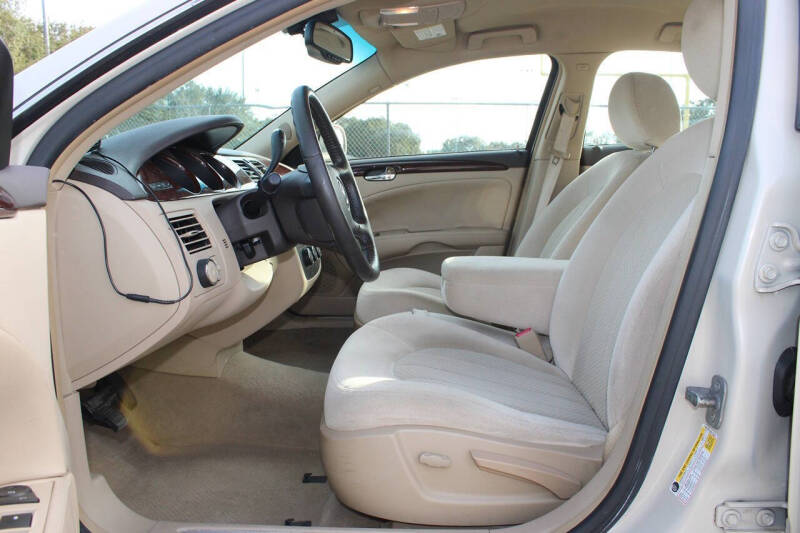 2011 Buick Lucerne CX