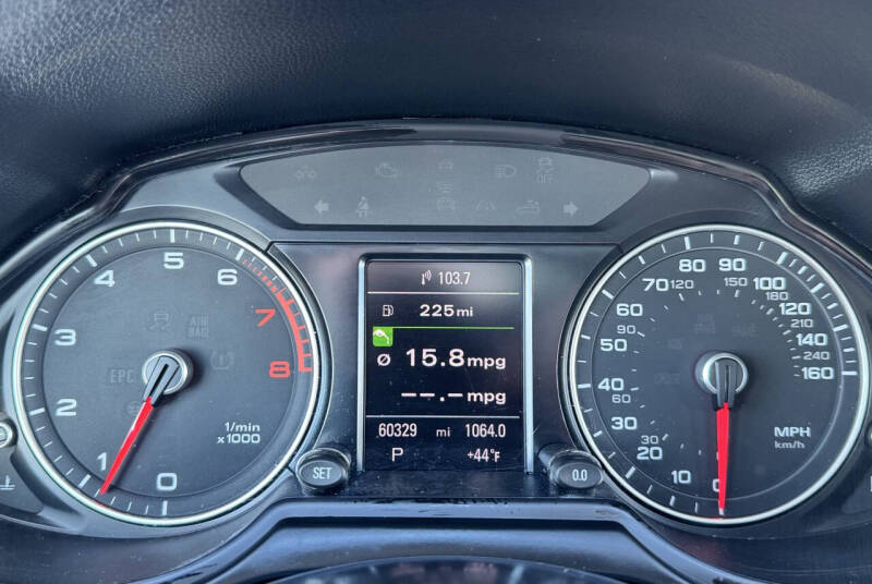 2016 Audi Q5 2.0T quattro Premium Plus