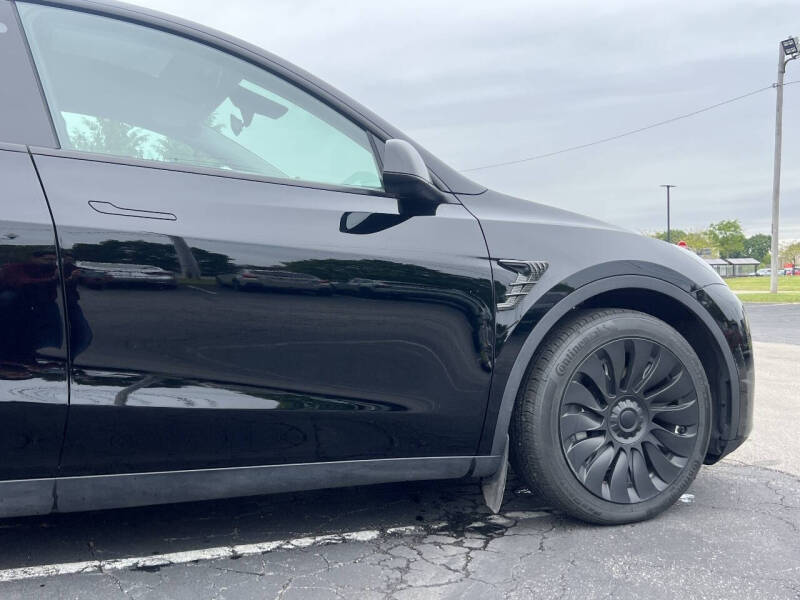 2023 Tesla Model Y Long Range