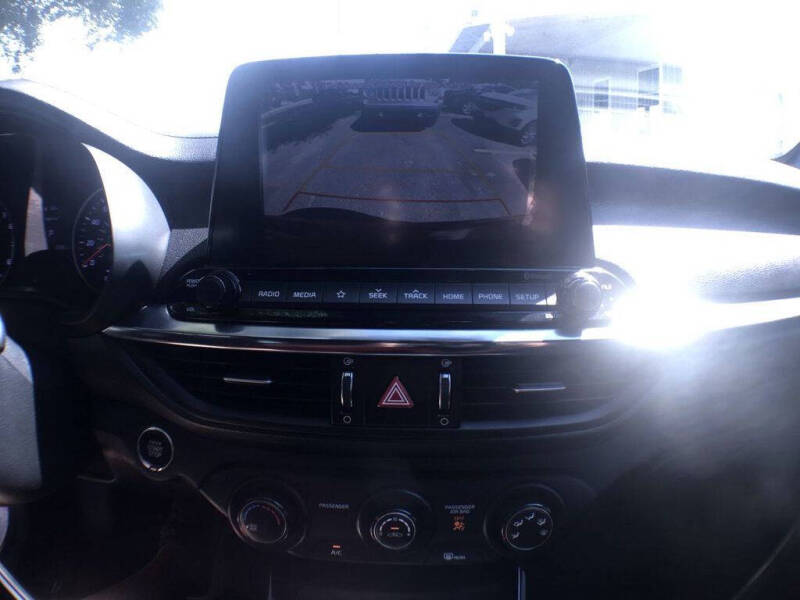 2020 Kia Forte GT Line