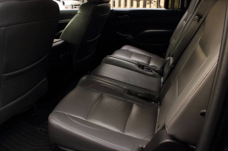 2017 Chevrolet Suburban LS