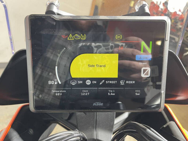 2023 KTM 1290 Super Duke GT