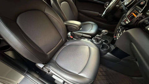 2019 MINI Hardtop 2 Door Cooper