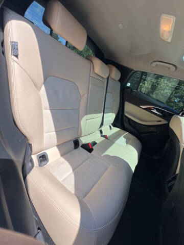 2019 Infiniti QX30 Pure