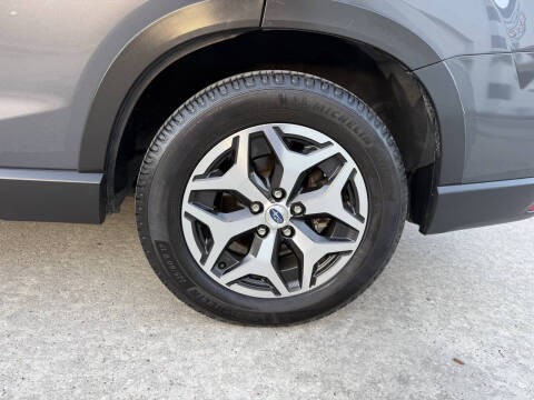 2022 Subaru Forester Premium