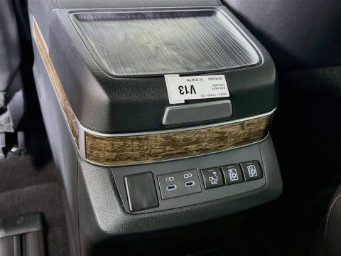 2026 Toyota Sienna Platinum 7-Passenger
