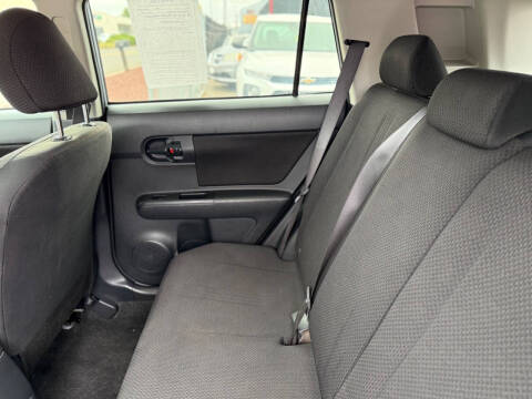 2009 Scion xB