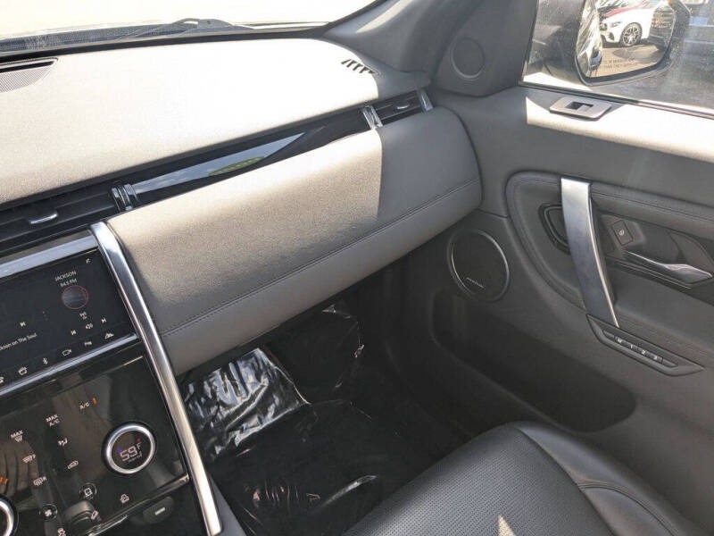 2020 Land Rover Discovery Sport P250 SE