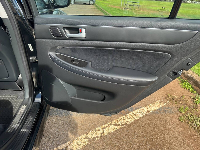 2013 Hyundai Genesis 3.8L