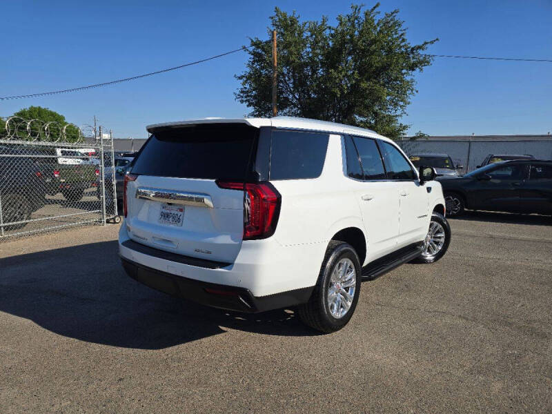 2023 GMC Yukon SLE