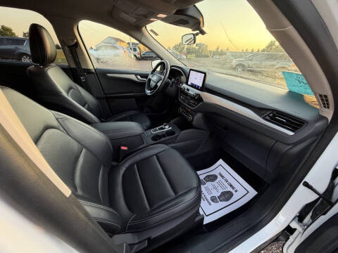 2020 Ford Escape SEL