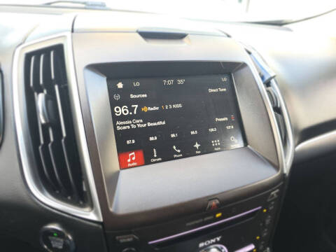 2017 Ford Edge Titanium