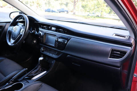 2015 Toyota Corolla S Plus