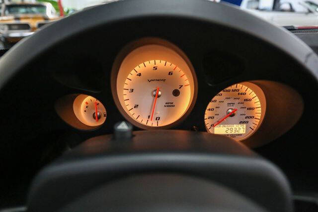 2003 Dodge Viper SRT-10