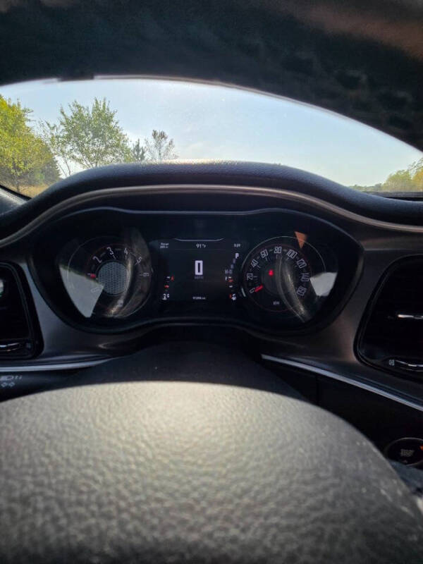 2020 Dodge Challenger SXT