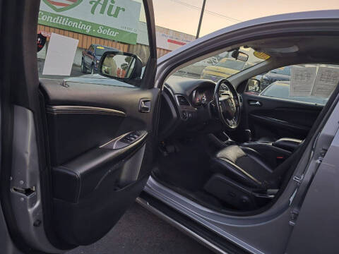 2018 Dodge Journey Crossroad