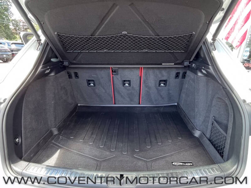 2020 Porsche Macan S