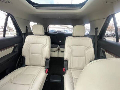 2019 Ford Explorer Platinum