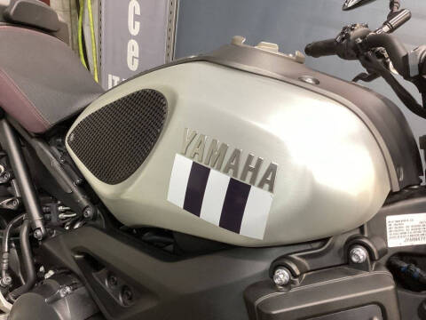 2016 Yamaha XSR900™