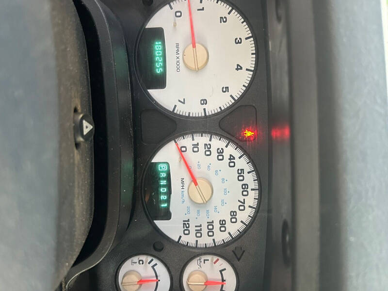 2005 Dodge Ram 1500 SLT