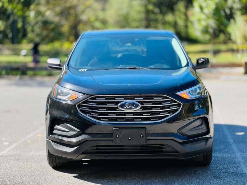 2021 Ford Edge SE