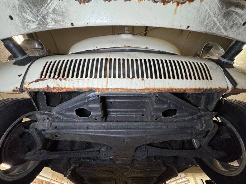 1977 Volkswagen Super Beetle