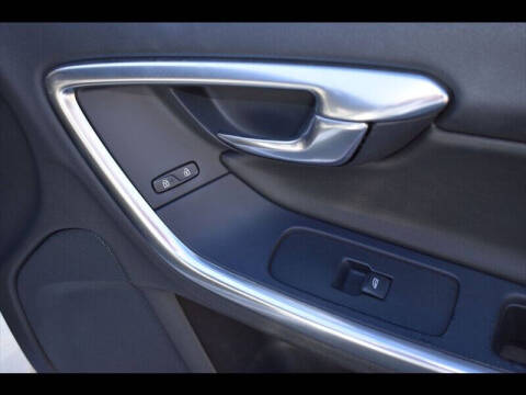 2016 Volvo S60 T5 Drive-E Premier