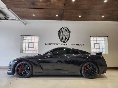 2015 Nissan GT-R for sale at Midwest Car Connect in Villa Park IL
