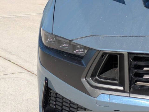 2024 Ford Mustang Dark Horse