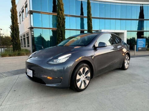 2024 Tesla Model Y Long Range