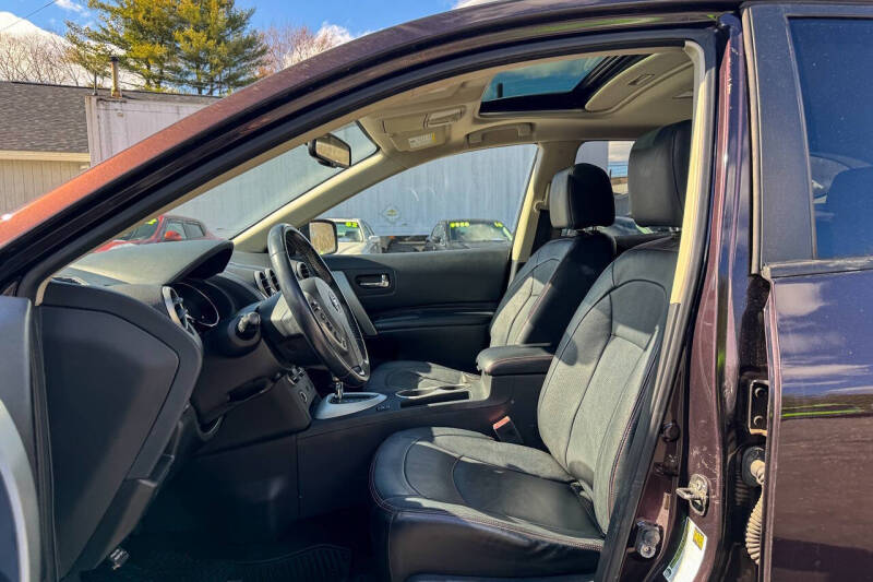 2011 Nissan Rogue SV
