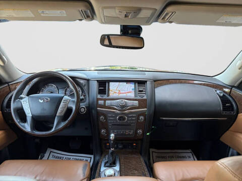 2016 Infiniti QX80