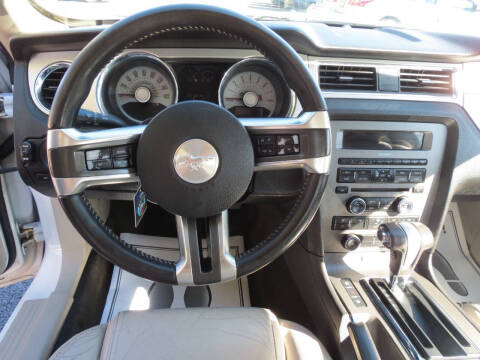 2011 Ford Mustang V6 Premium