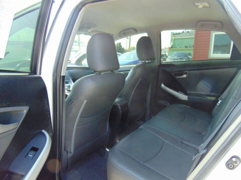 2015 Toyota Prius Two