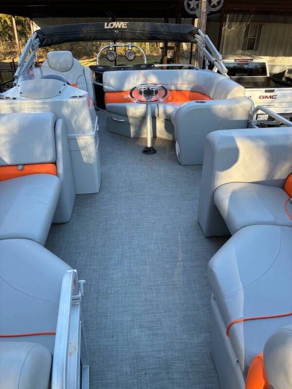 2021 Lowe Boats SF212