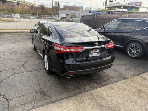 2013 Toyota Avalon XLE Premium